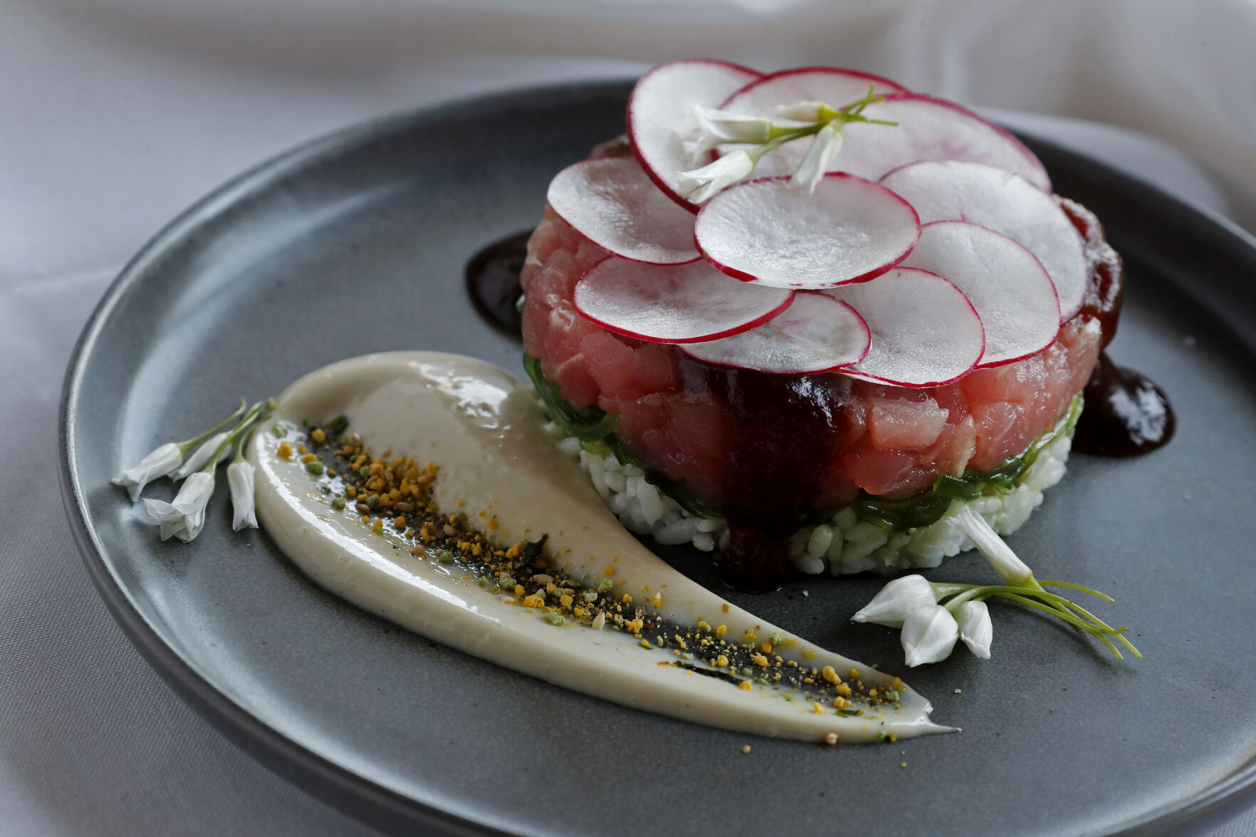 Tuna tartare at 800 Maple